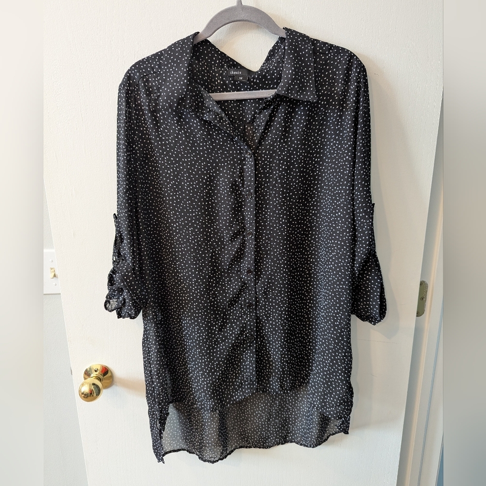 EUC Ladies Thesis Semi-Sheer Button Down Hi Low Hem Blouse Size 1X